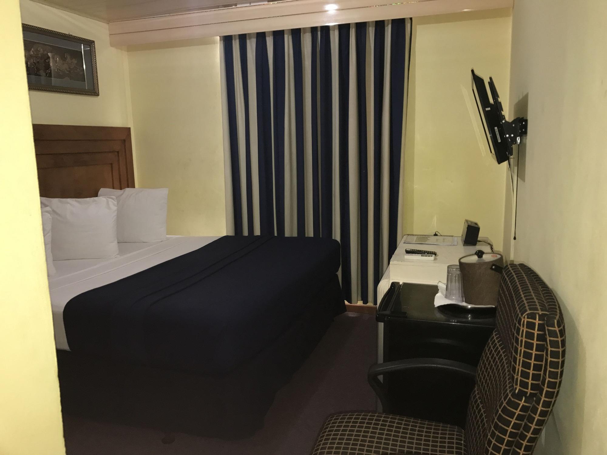 Airport Suites Hotel Piarco Dış mekan fotoğraf
