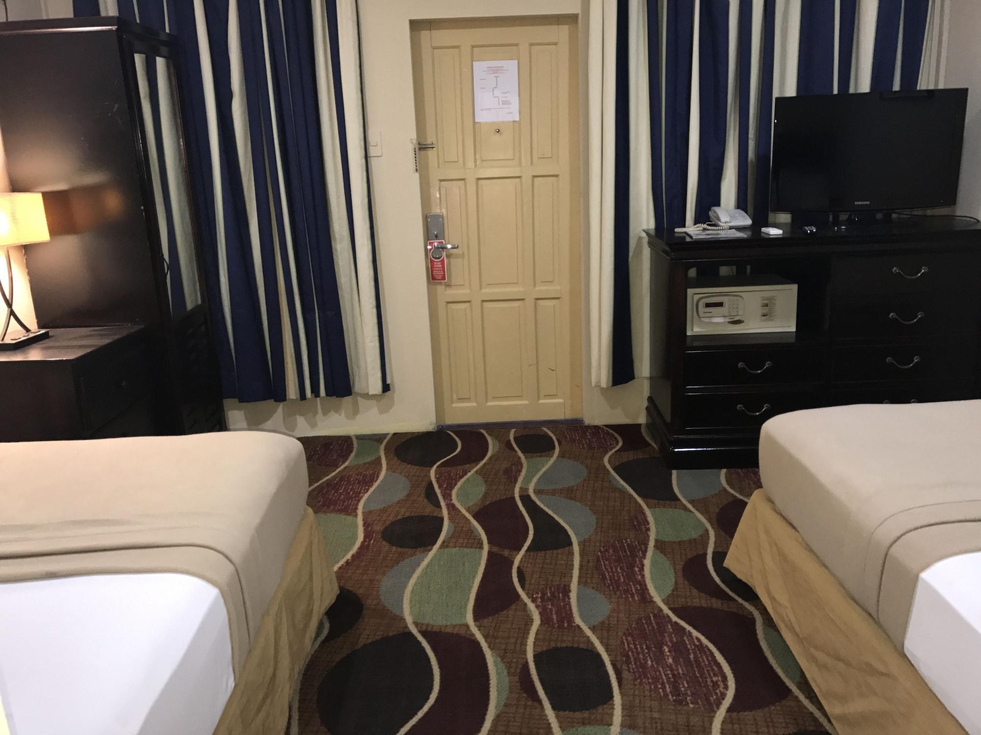 Airport Suites Hotel Piarco Dış mekan fotoğraf