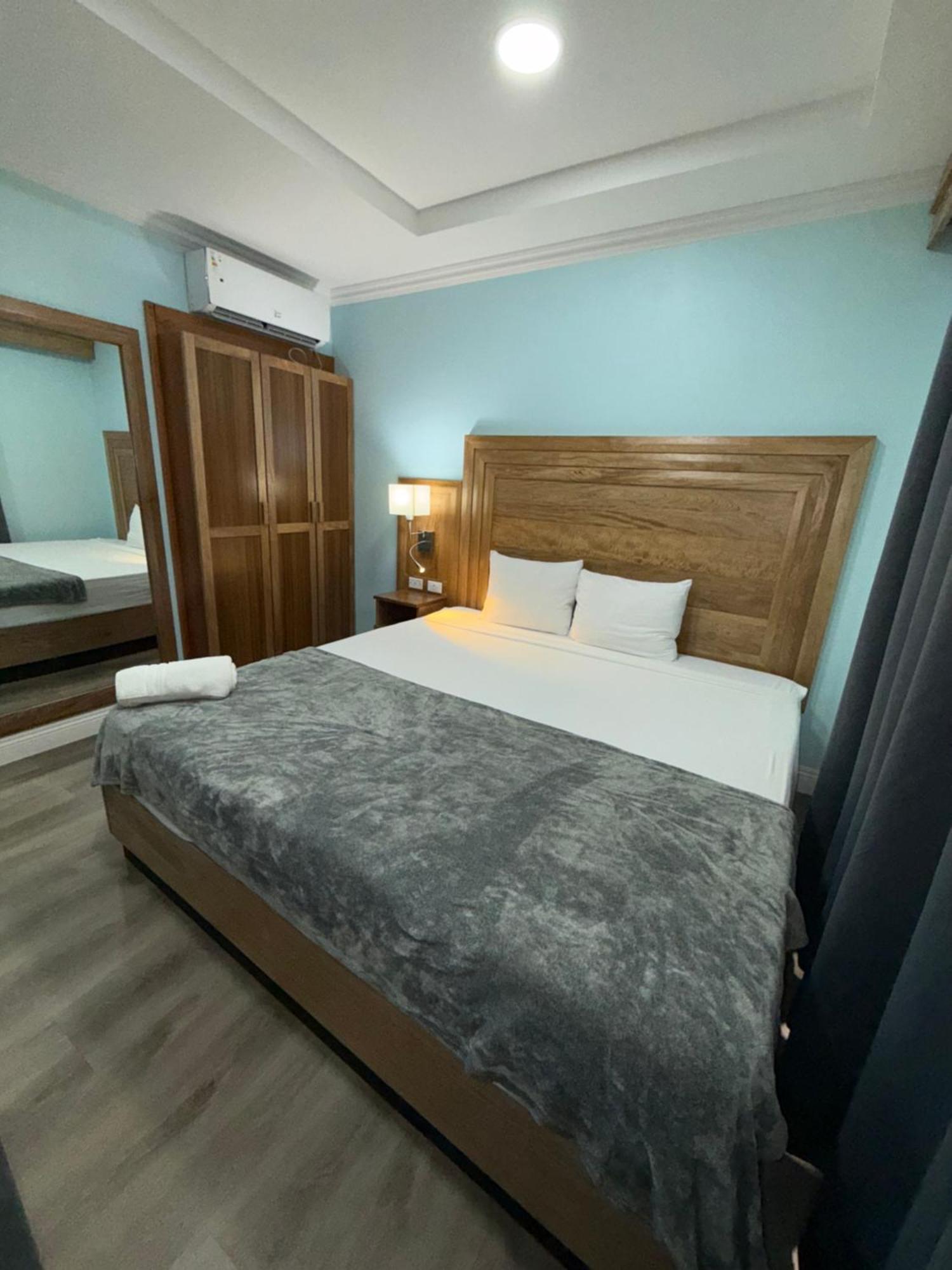 Airport Suites Hotel Piarco Dış mekan fotoğraf