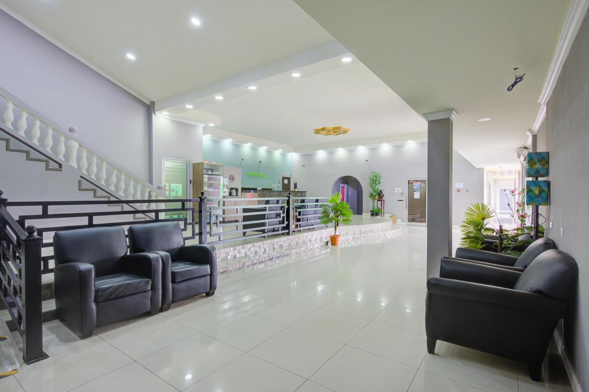 Airport Suites Hotel Piarco Dış mekan fotoğraf