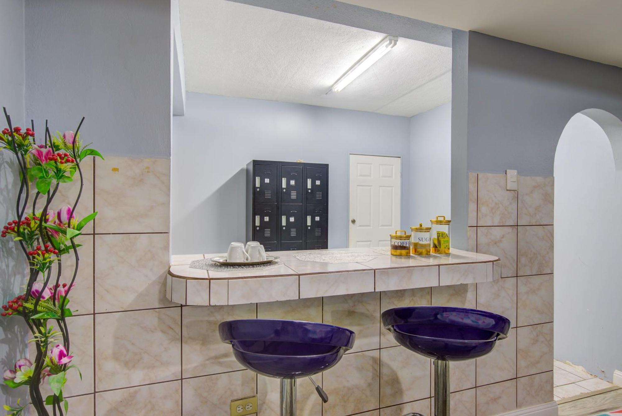 Airport Suites Hotel Piarco Dış mekan fotoğraf