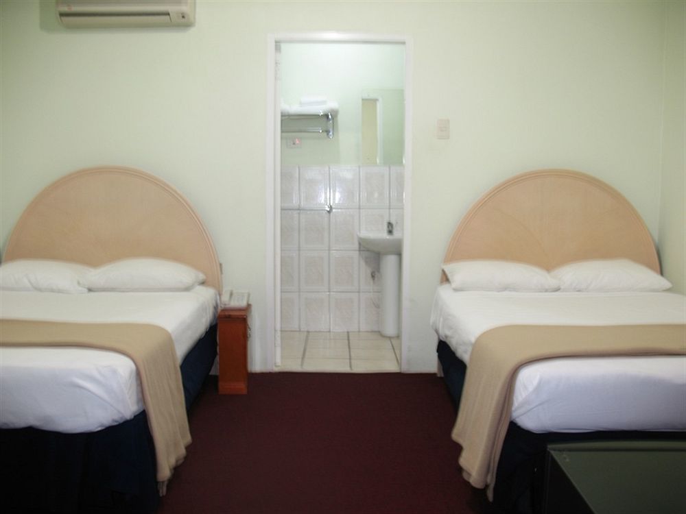 Airport Suites Hotel Piarco Dış mekan fotoğraf